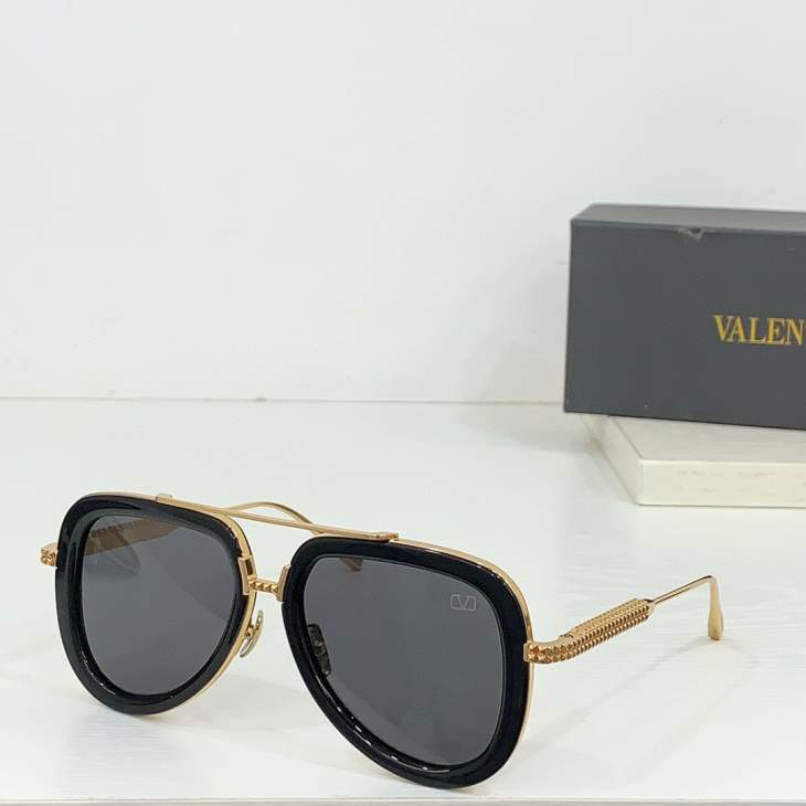 Picture of Valentino Sunglasses _SKUfw64813117fw